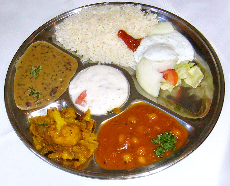 Indisches Curry Thali